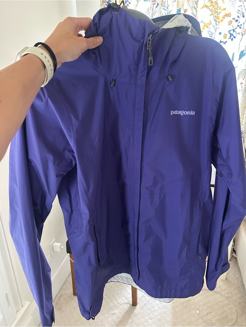 Patagonia Violet Hooded Windbreaker Jacket